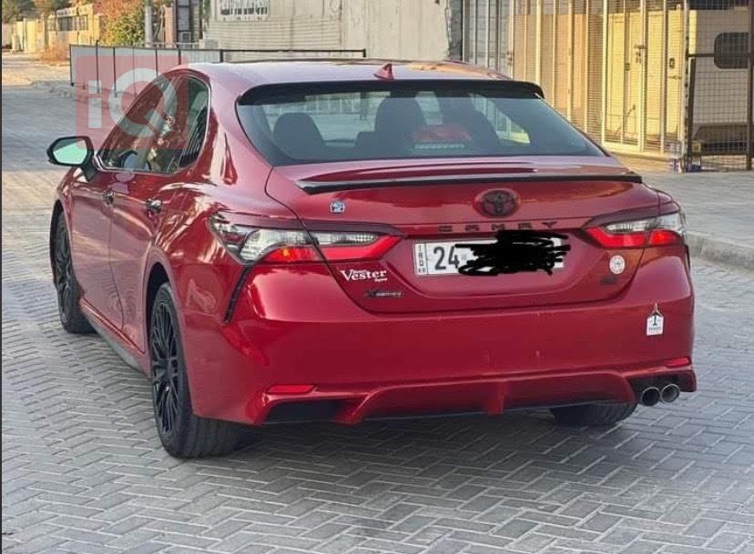 تۆیۆتا کامری